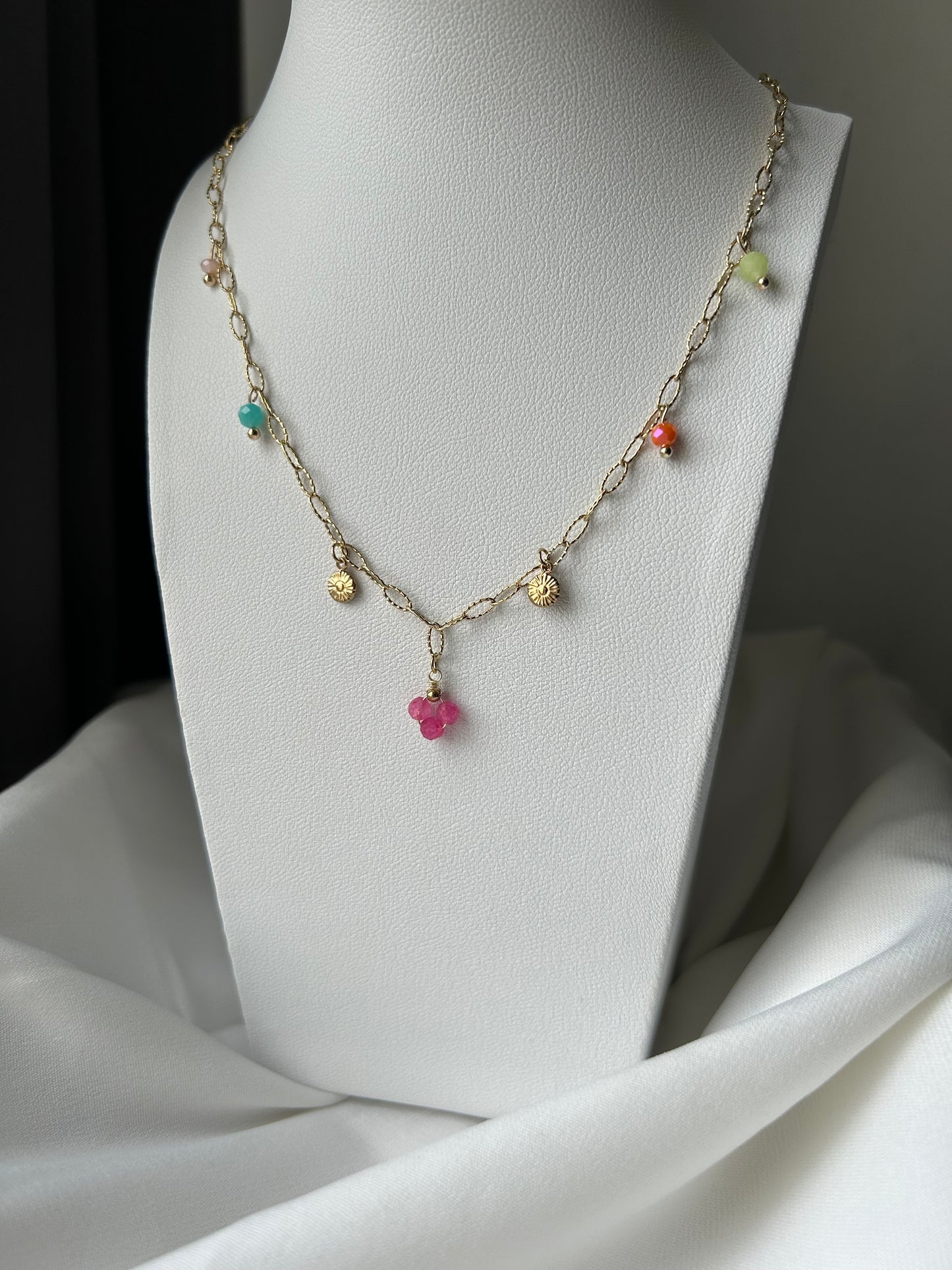 Collier Olivia