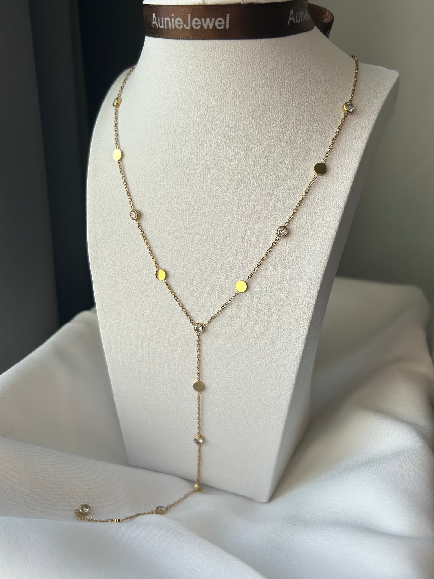Collier Esra