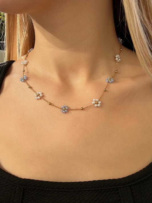 Collier fleur bleu